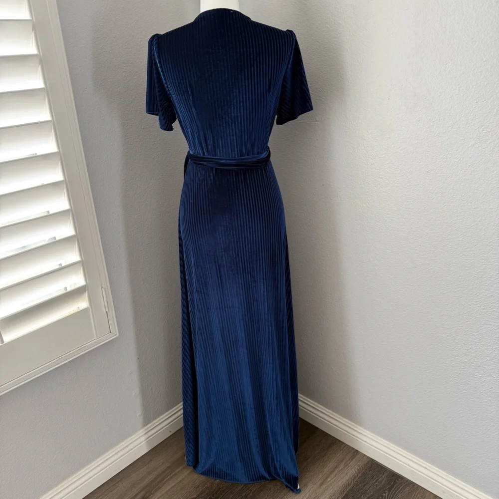 Baltic Born‎ Navy Velvet Maxi Dress Medium Wedding Party Holiday Formal